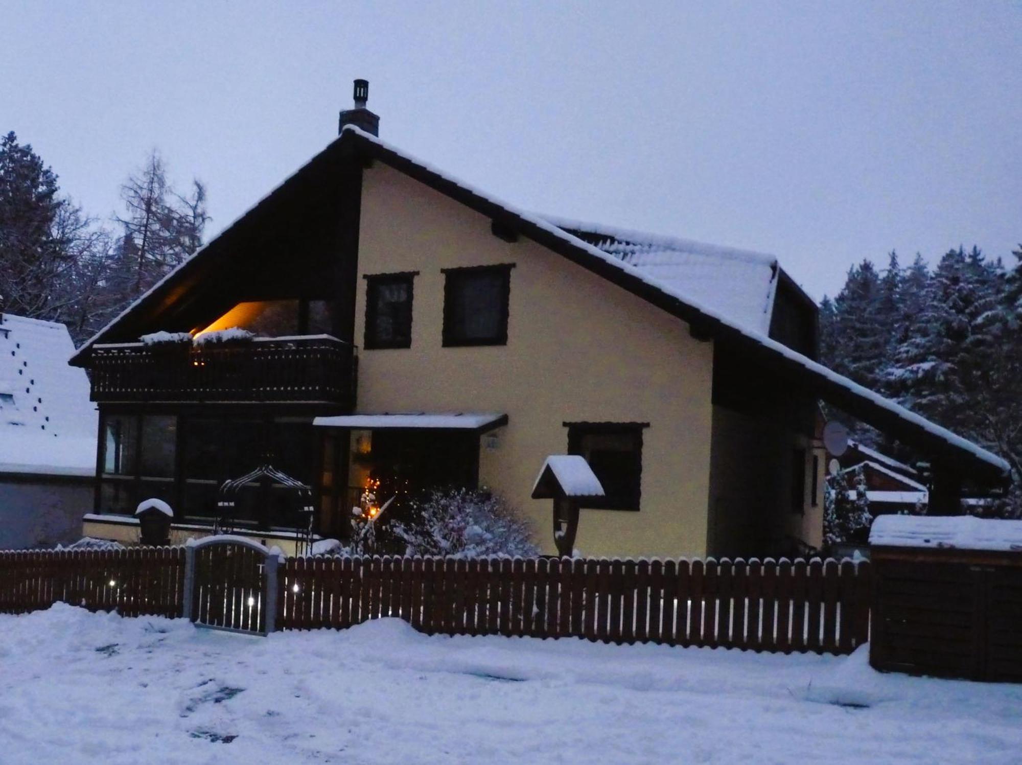 Ferienwohnung Im Wald Mit Kamin บัดฮาร์ซบวร์ก ภายนอก รูปภาพ
